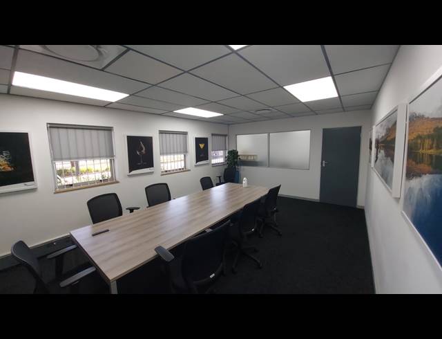 1,696M² WAREHOUSE TO LET IN RANDJESPARK